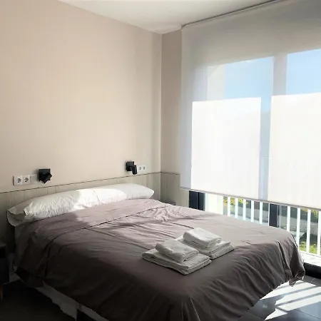 Residencia Universitaria Resa Campus 旅馆